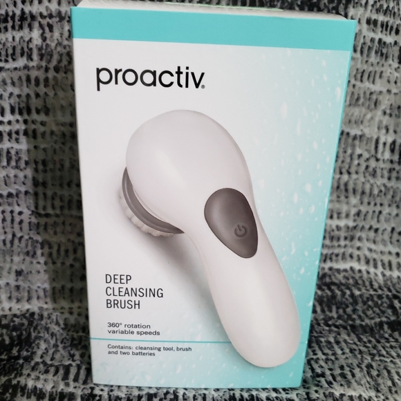Proactiv Other - Proactiv deep cleaning brush